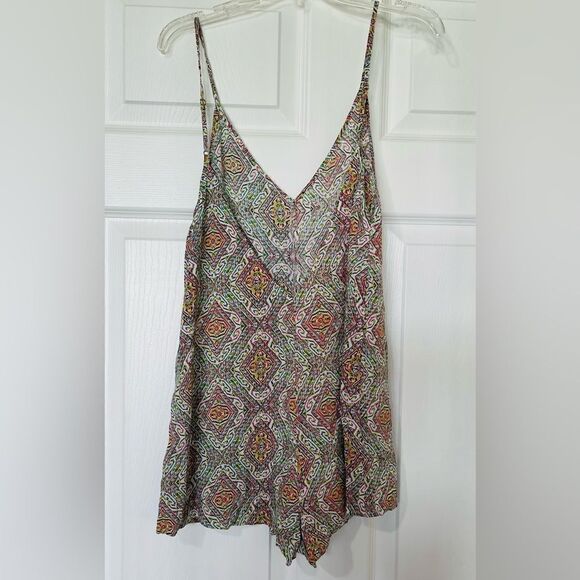 EUC. Victoria’s Secret Aztec print romper. - Picture 2 of 2